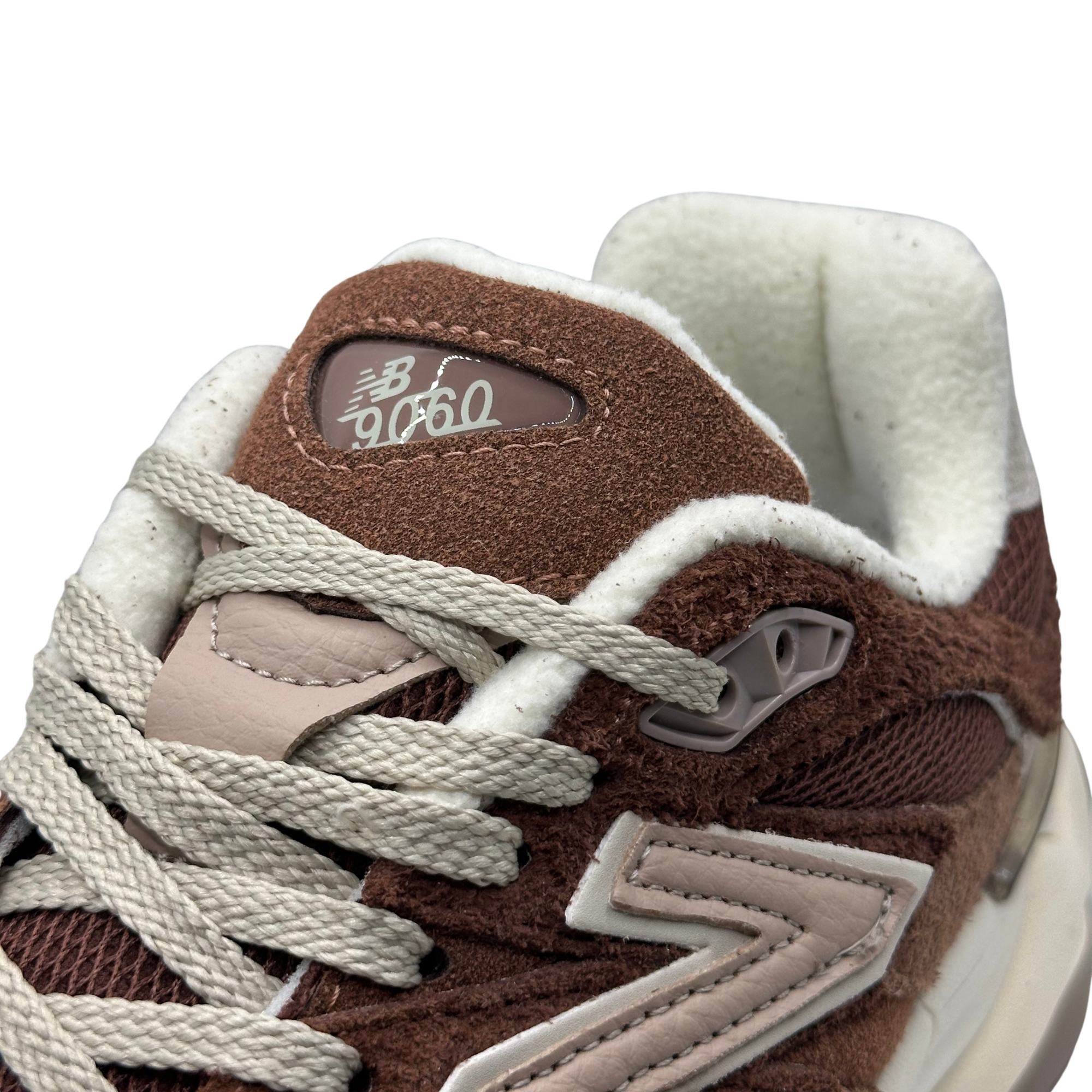 NB 9060 (Premium ++)