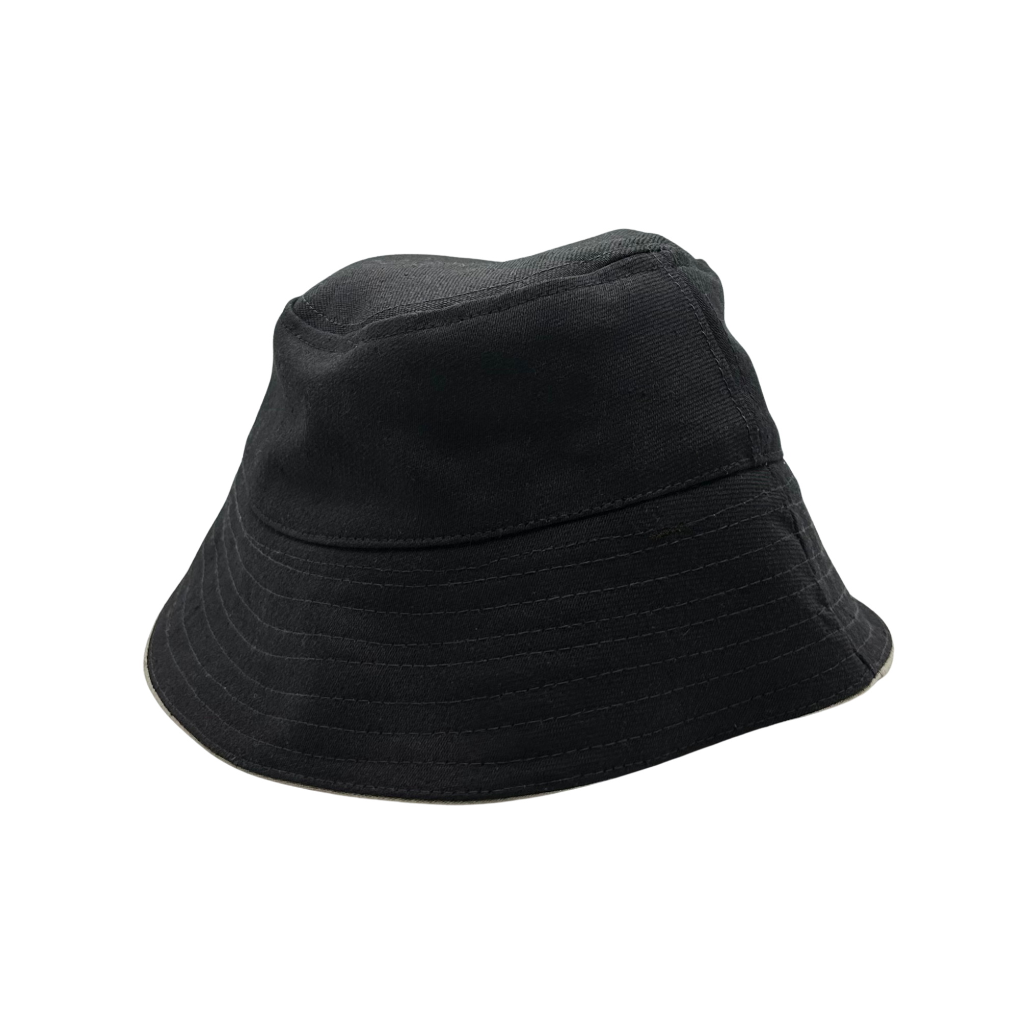 The "Croc Noir" Stealth Bucket