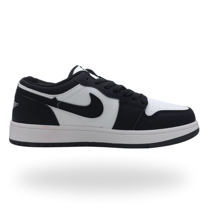 Swoosh Everyday Sneaker
