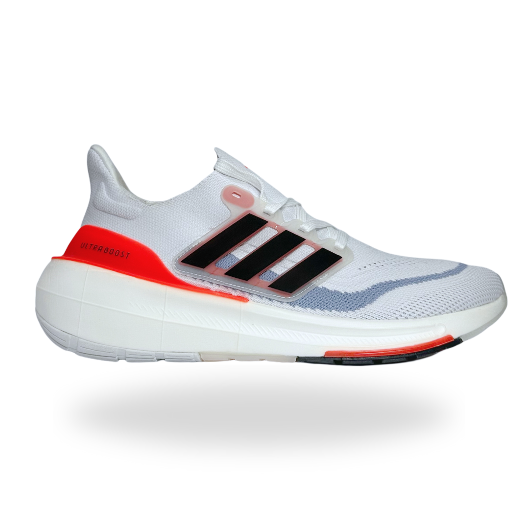 AD Ultraboost light
