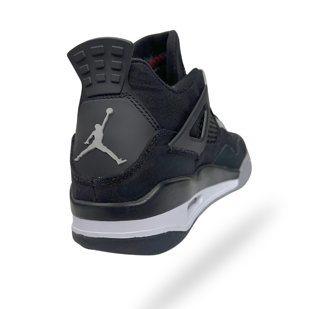Air Jordan Retro 4