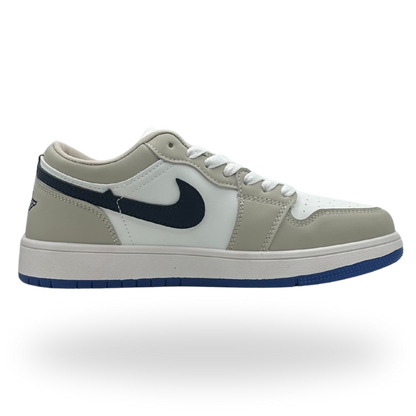 Swoosh Everyday Sneaker