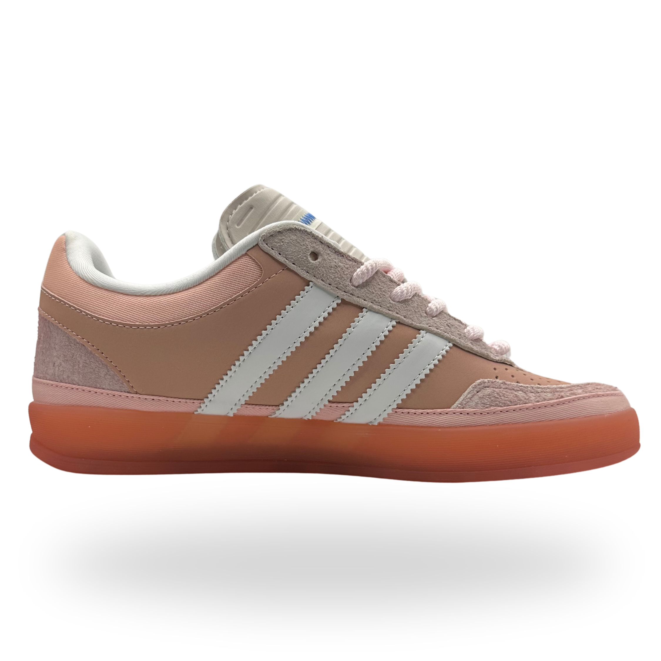 Ad Gazelle Indoor Caso Rojo x Bad Bunny (Premium ++)