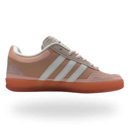 Ad Gazelle Indoor Caso Rojo x Bad Bunny (Premium ++)