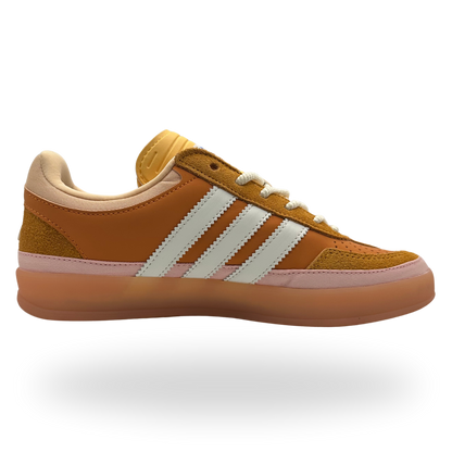 Ad Gazelle Indoor Caso Rojo x Bad Bunny (Premium ++)