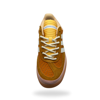 Ad Gazelle Indoor Caso Rojo x Bad Bunny (Premium ++)