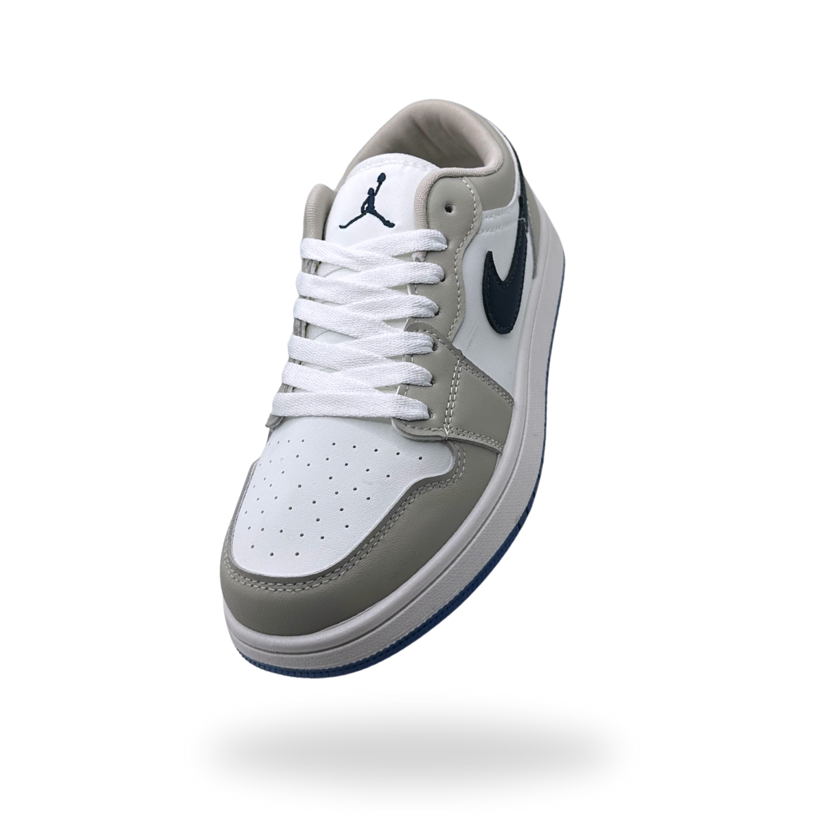 Swoosh Everyday Sneaker