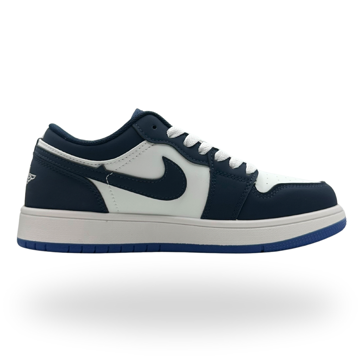 Swoosh Everyday Sneaker